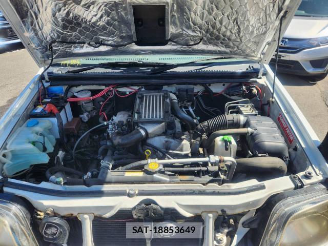 Suzuki JIMNY 1999 8854432-7
