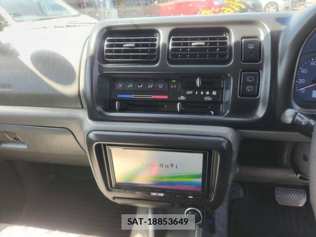 Suzuki JIMNY 1999 8854432-8