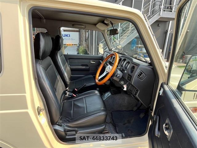 Suzuki JIMNY 1995 8854748-17