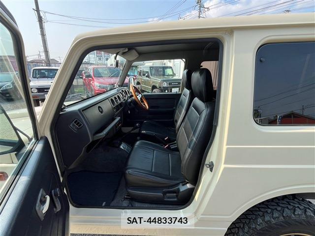 Suzuki JIMNY 1995 8854748-18