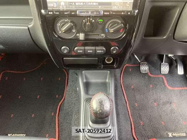 Suzuki JIMNY 2012-12 8854887-17