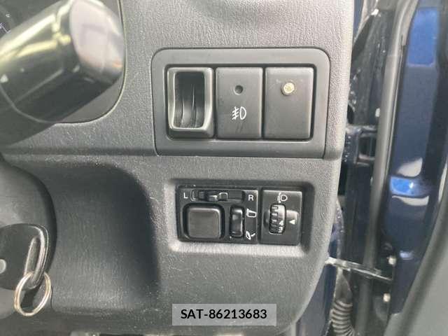 Suzuki JIMNY 2017-12 8854888-15