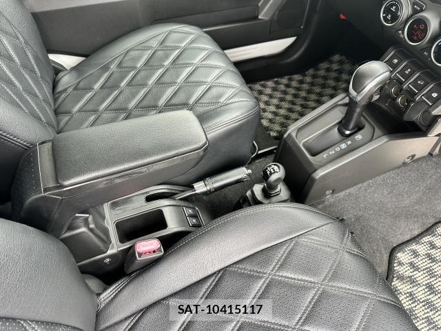 Suzuki JIMNY 2022-06 8855592-11