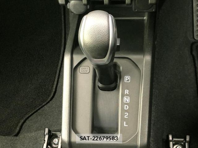 Suzuki JIMNY 2022-01 8856047-16