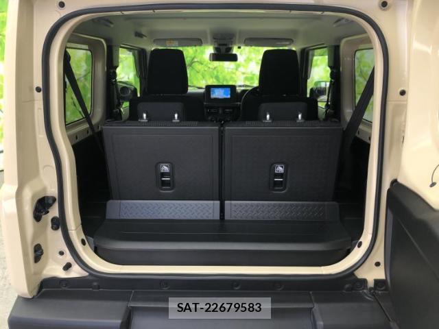 Suzuki JIMNY 2022-01 8856047-5