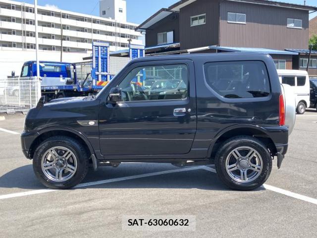 Suzuki JIMNY 2018-04 8856727-1