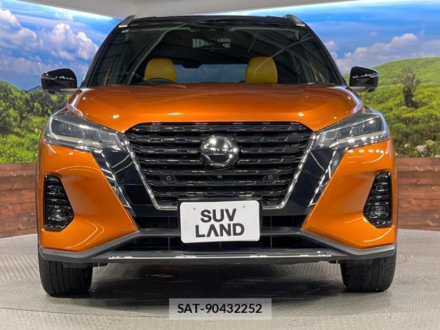 Nissan KICKS 2020-06 8854314-14