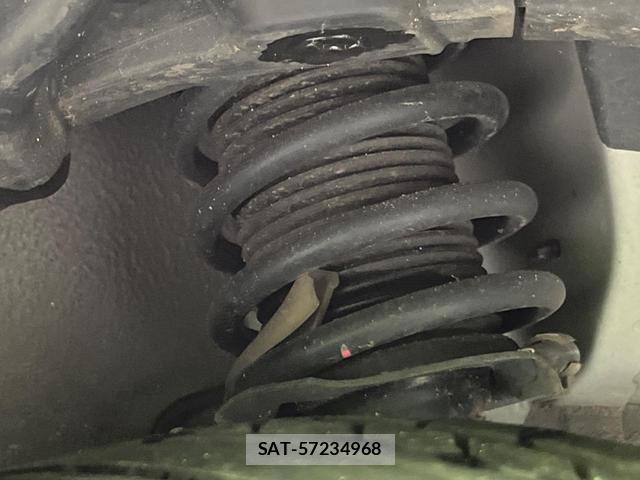 Nissan KICKS 2023-01 8854898-19