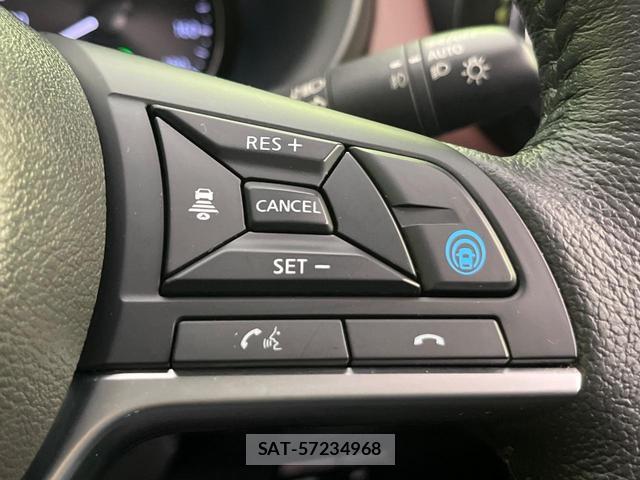 Nissan KICKS 2023-01 8854898-5