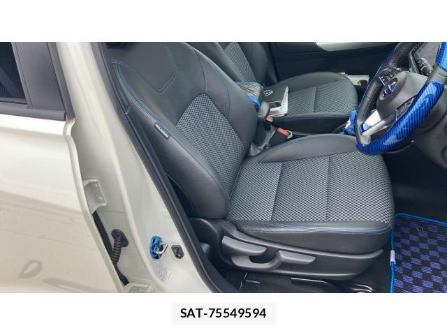 Nissan KICKS 2020-12 8854949-5