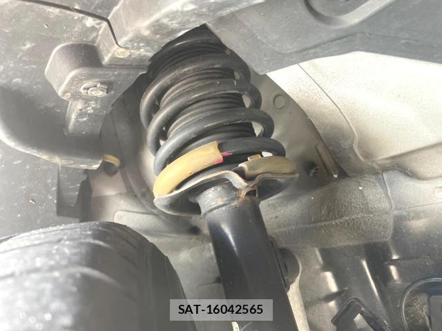 Nissan KICKS 2021-11 8854986-19