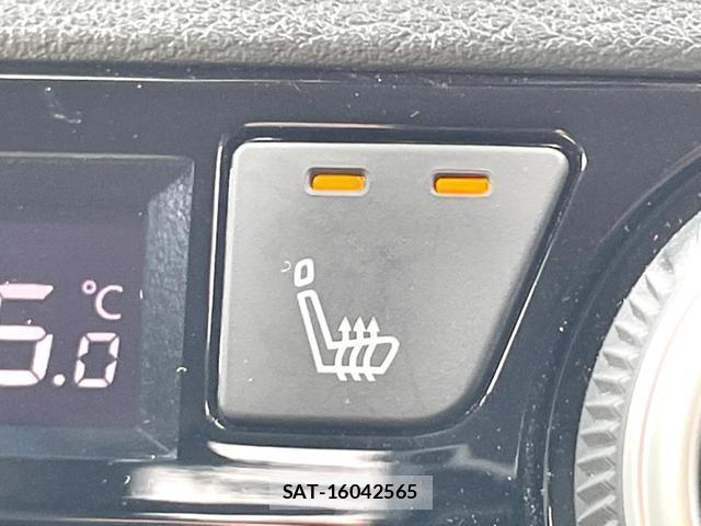 Nissan KICKS 2021-11 8854986-6