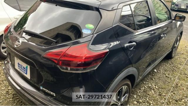 Nissan KICKS 2020-10 8855340-12