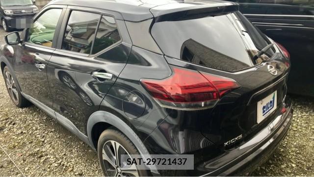 Nissan KICKS 2020-10 8855340-13