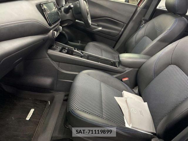 Nissan KICKS 2022-10 8856581-5