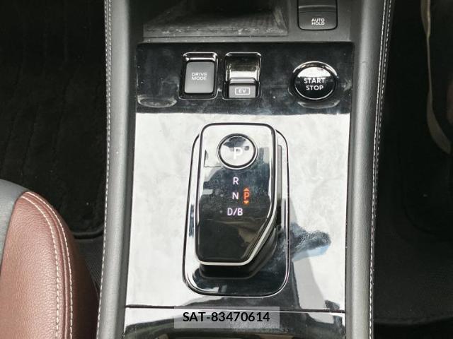 Nissan KICKS 2023-09 8857005-17