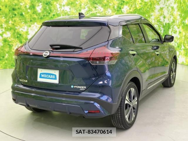 Nissan KICKS 2023-09 8857005-2