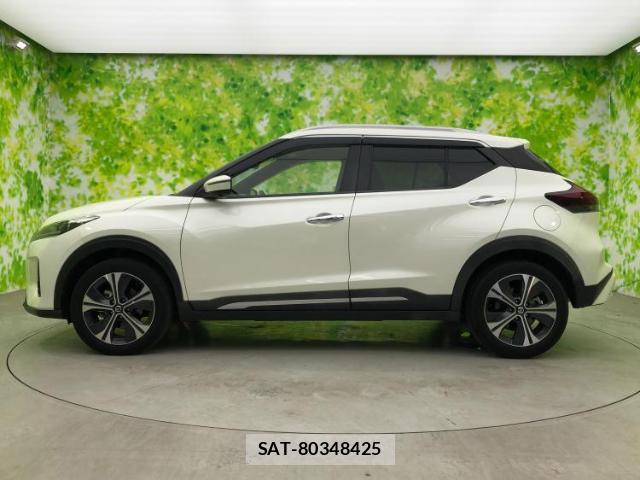 Nissan KIX 2021-10 8856866-1