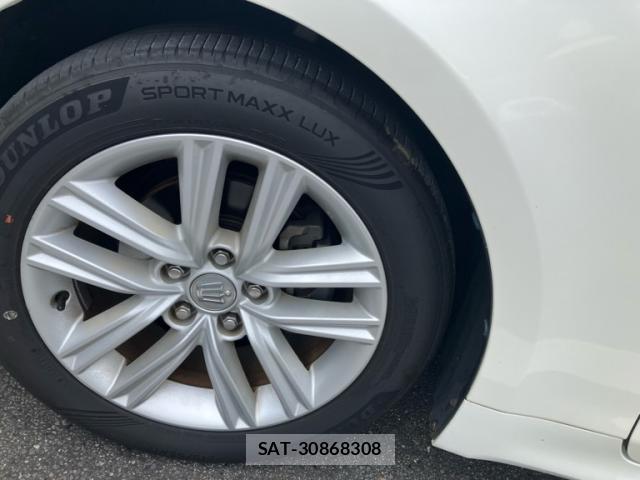 Toyota KLUGER HYBRID 2013-04 8854503-6