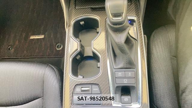 Toyota KLUGER HYBRID 2021-04 8854516-15