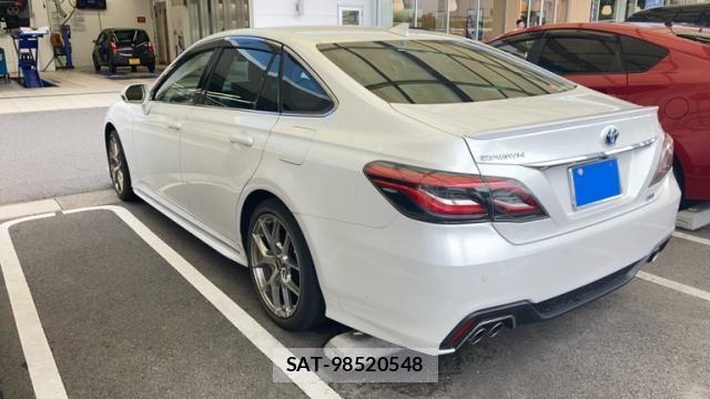 Toyota KLUGER HYBRID 2021-04 8854516-4