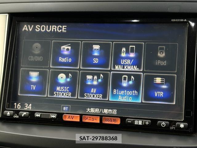 Nissan LAFESTA 2012-03 8856488-18