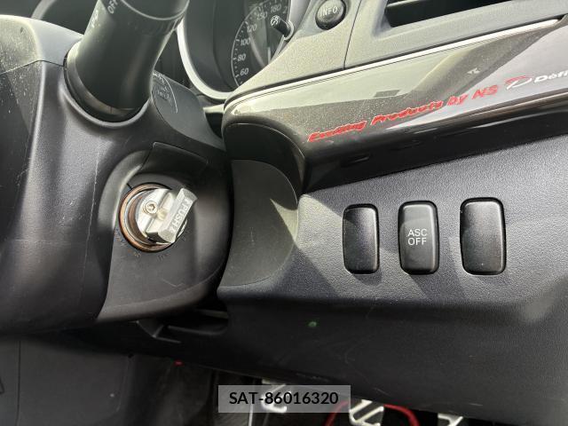 Mitsubishi LANCER 2009-11 8855010-11