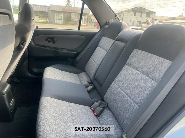Mitsubishi LANCER 2024-03 8856482-6