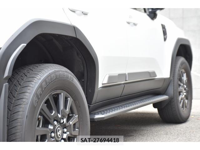 Toyota Land Cruiser 250 2024-10 8854061-17