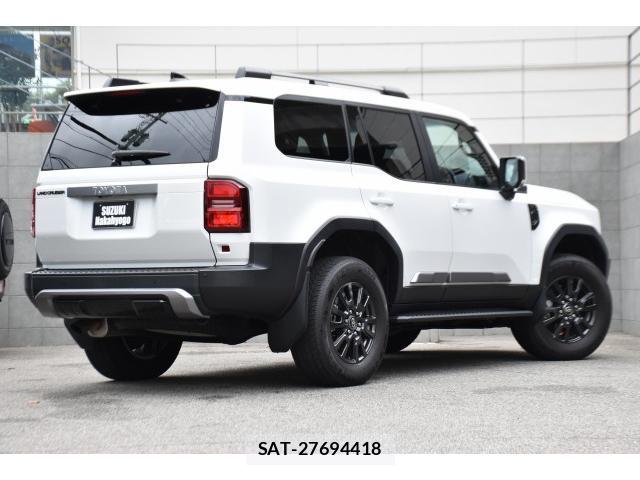 Toyota Land Cruiser 250 2024-10 8854061-6