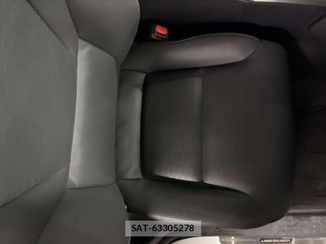 Toyota Land Cruiser 250 2024-12 8854357-5