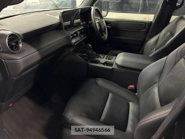 Toyota Land Cruiser 250 2024-10 8856056-4