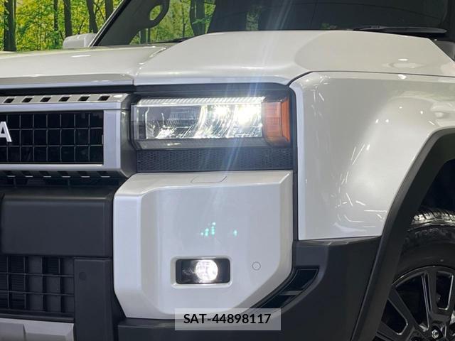 Toyota Land Cruiser 250 2025-02 8856600-12