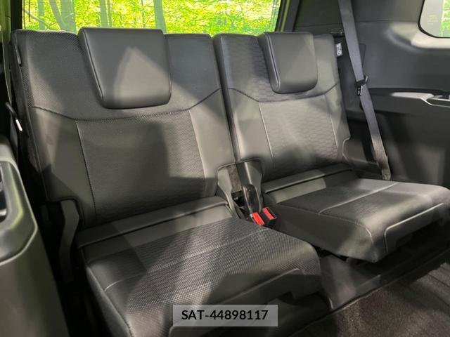 Toyota Land Cruiser 250 2025-02 8856600-9