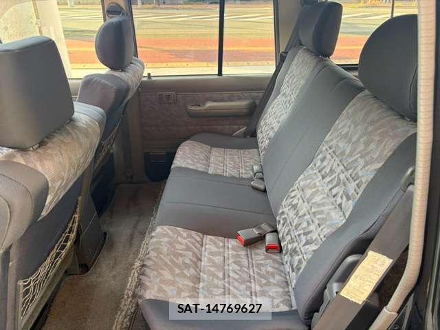 Toyota Land Cruiser 70 1998-02 8855233-8