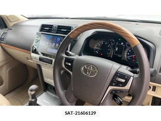 Toyota LAND CRUISER PRADO 2023-06 8854952-2