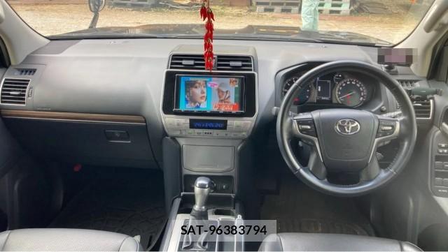 Toyota LAND CRUISER PRADO 2018-07 8855294-2