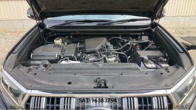 Toyota LAND CRUISER PRADO 2018-07 8855294-7