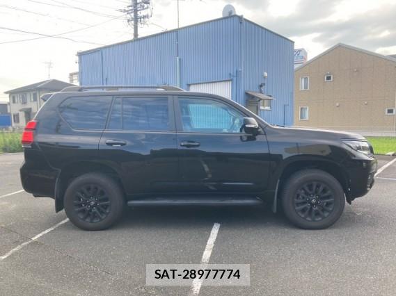 Toyota LAND CRUISER PRADO 2022-10 8855334-3