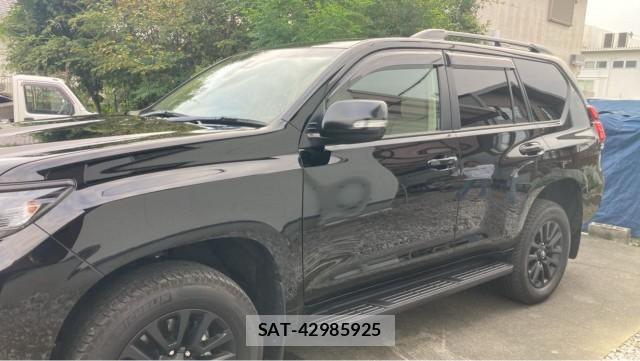Toyota LAND CRUISER PRADO 2023-03 8855346-10