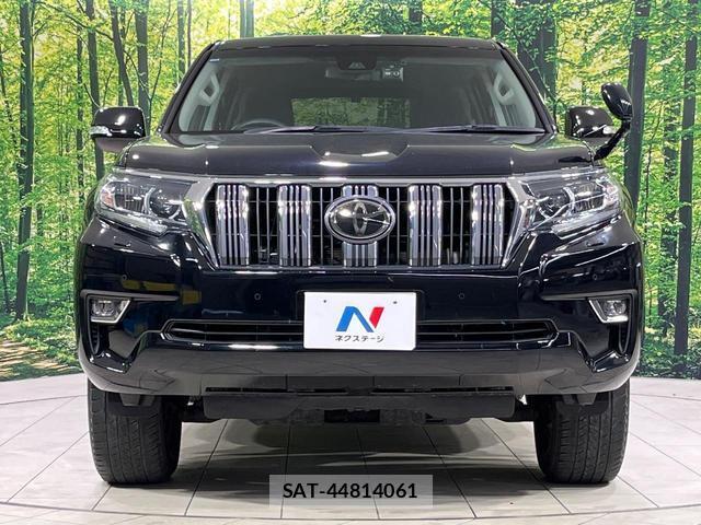 Toyota LAND CRUISER PRADO 2020-04 8856796-14