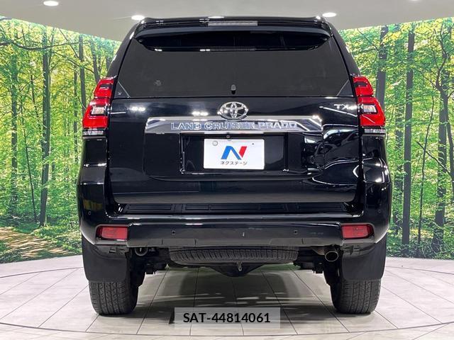 Toyota LAND CRUISER PRADO 2020-04 8856796-15