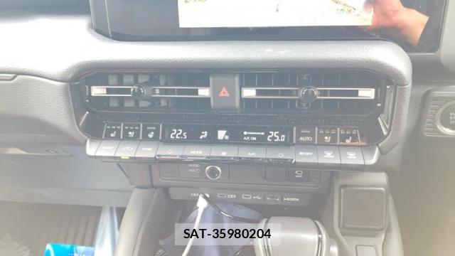 Toyota LAND CRUISER 2025-03 8853919-9