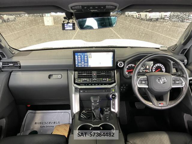 Toyota LAND CRUISER 2023-11 8854638-2