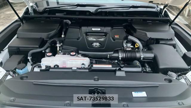 Toyota LAND CRUISER 2025-06 8855335-7