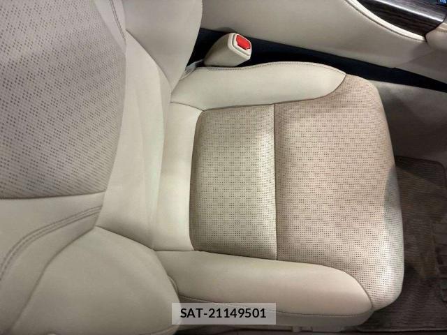 Toyota LAND CRUISER 2023-09 8855794-4