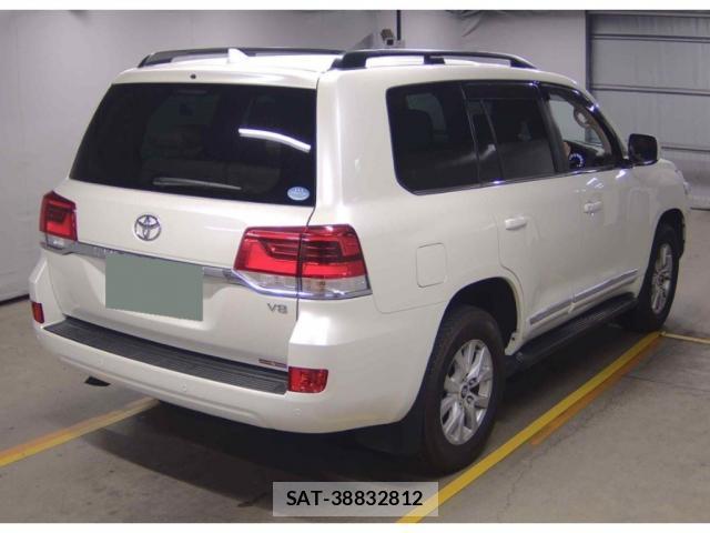 Toyota LAND CRUISER 2020-03 8856552-4