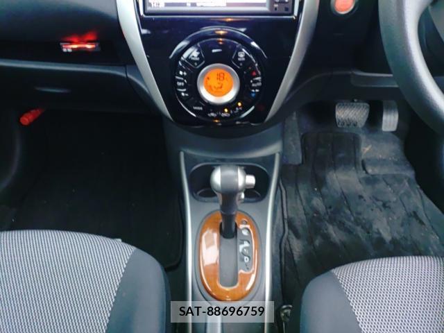 Nissan LATIO 2015-08 8854130-11