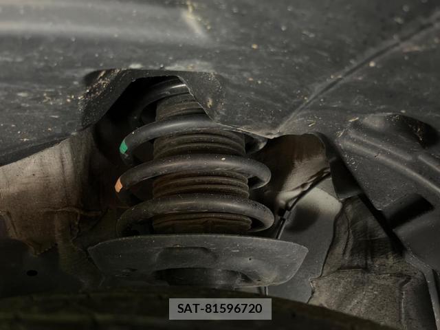 Lexus LBX 2024-02 8854324-19