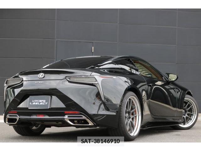 Lexus LC 2017-08 8853997-1
